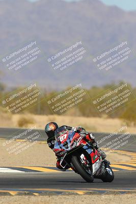 media/Mar-23-2025-CVMA (Sun) [[674f32b282]]/Race 6-Stock 1000 Shootout/